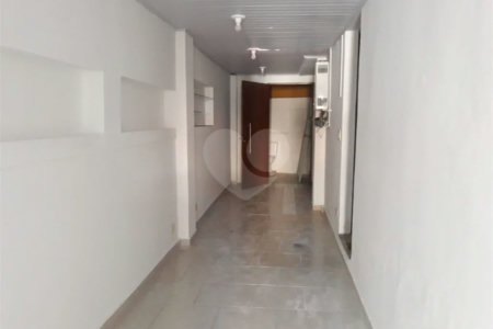 Sobrado para alugar com 4 quartos no Centro, São Roque, SP