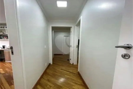 Apartamento à venda com 3 suítes em Vila Gomes Cardim, São Paulo, SP
