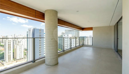 Apartamento à venda com 4 quartos, sendo 3 suítes, em Campo Belo, São Paulo, SP