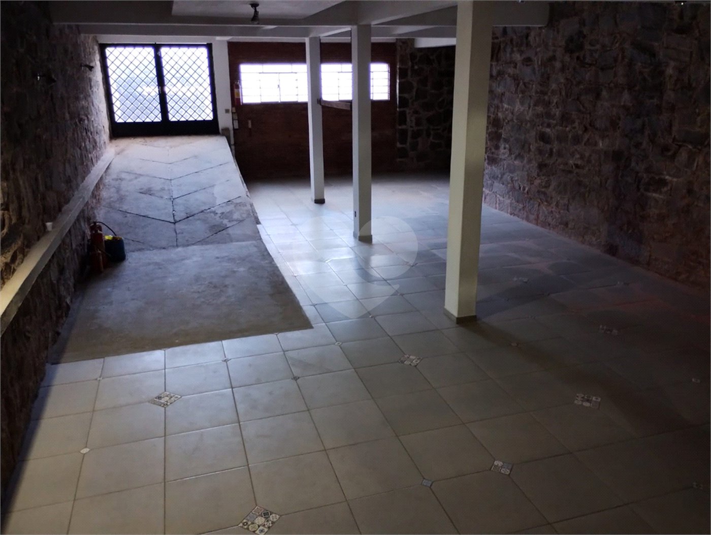 Casa de Vila à venda com 4 suítes em Jardim Londrina, São Paulo, SP