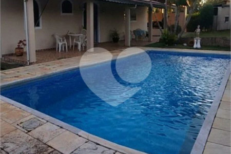 Casa à venda com 3 suítes no condomínio Haras São Luiz, Salto - SP