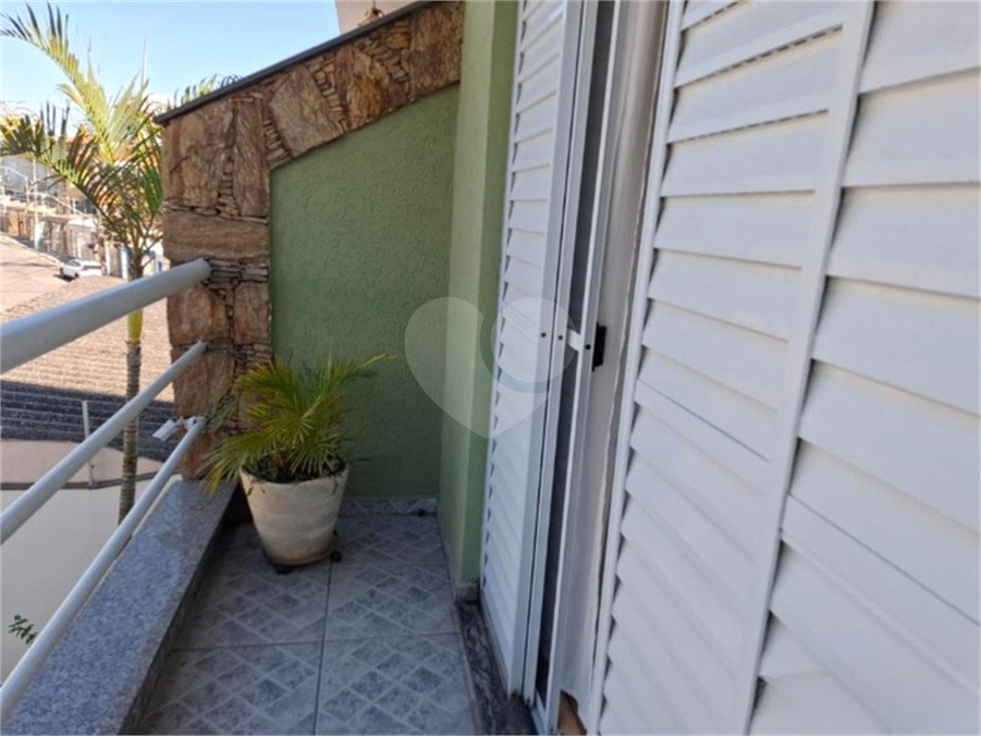 Sobrado à venda com 3 suítes em Vila Carrão, São Paulo, SP