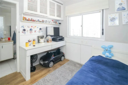 Apartamento à venda com 4 quartos, sendo 3 suítes, em Vila Romana, São Paulo, SP