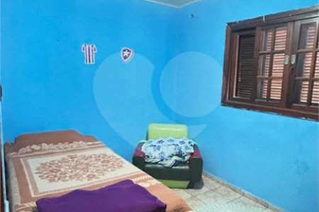 Sobrado à venda com 5 quartos em Pununduva, Cotia, SP