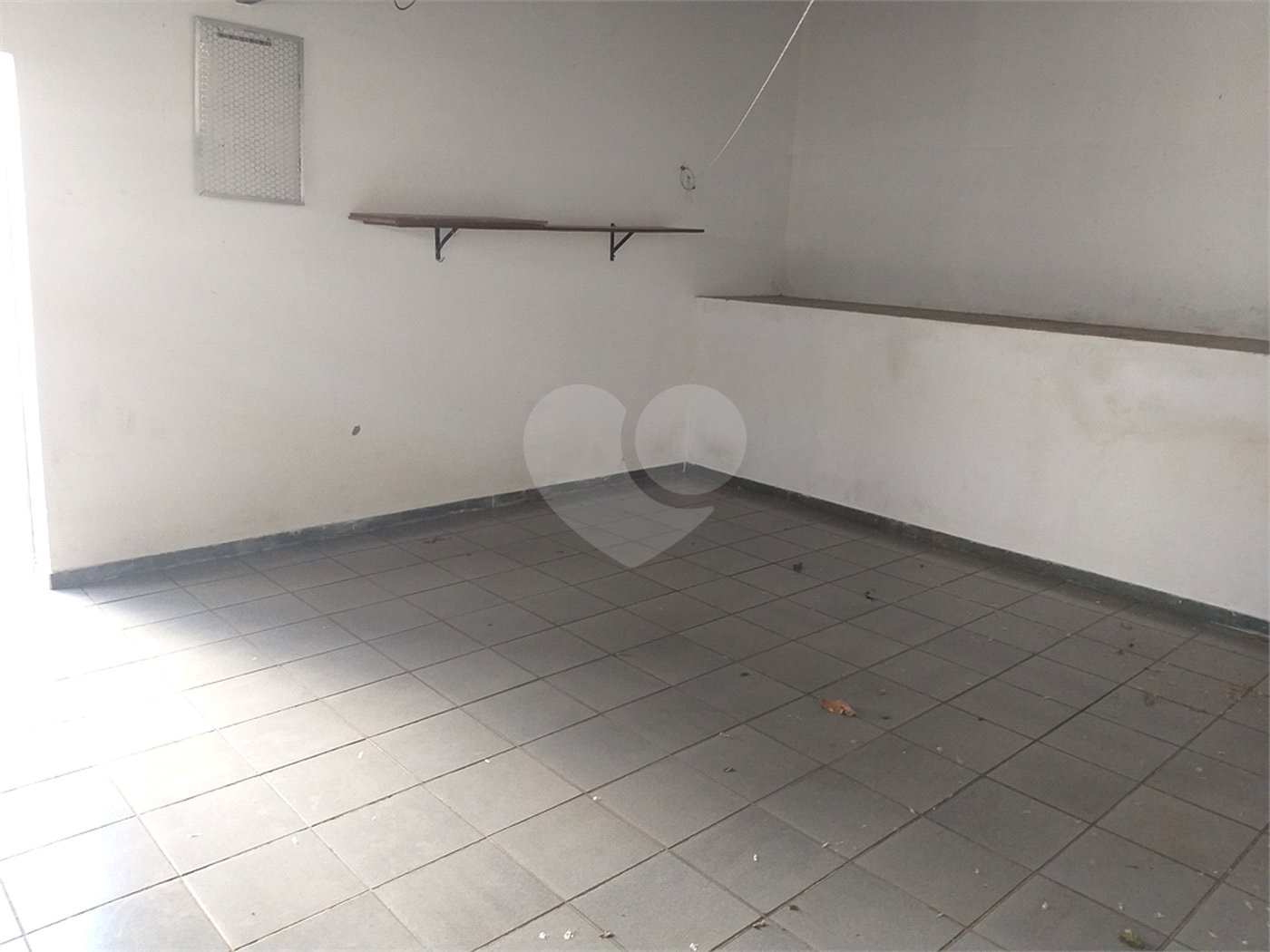 Casa à venda com 3 quartos, sendo 1 suíte,  em Santa Rosa, Vinhedo, SP