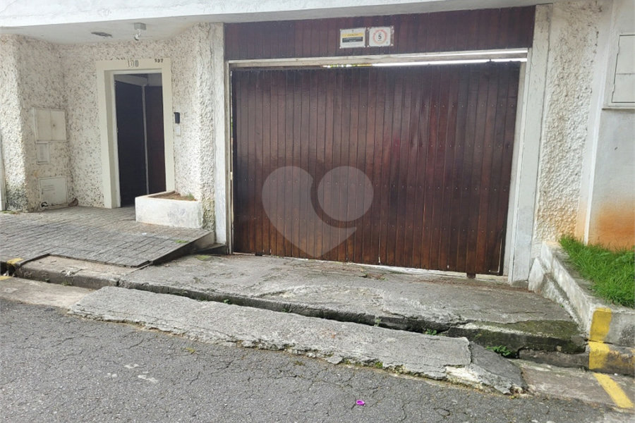 Casa de Vila para alugar com 6 quartos, sendo 4 suítes,  em Tucuruvi, São Paulo, SP