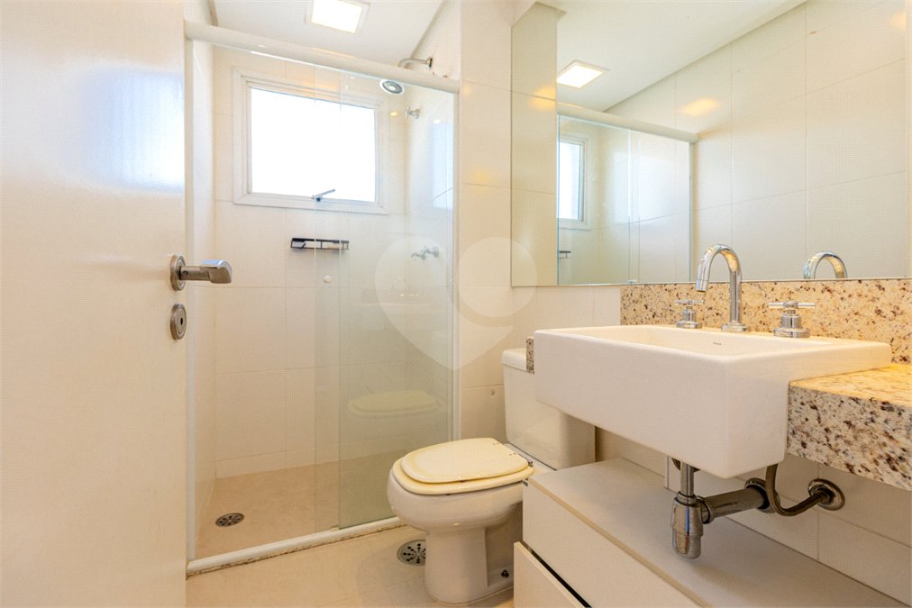 Apartamento à venda com 4 quartos, sendo 3 suítes, em Campo Belo, São Paulo, SP