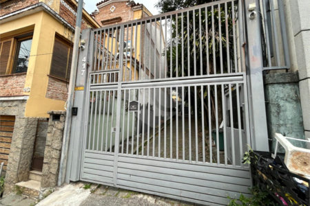 Casa de Vila para alugar com 4 suítes em Vila Romana, São Paulo, SP