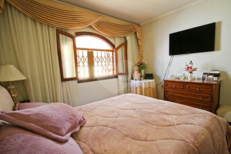 Sobrado à venda ou para alugar com 4 quartos, sendo 3 suítes, em Água Fria, São Paulo, SP