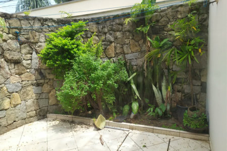 Casa à venda com 4 quartos, sendo 2 suítes, em Jardim das Vertentes, São Paulo, SP