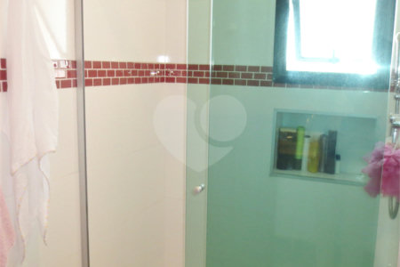 Apartamento à venda com 4 quartos, sendo 3 suítes,  em Saúde, São Paulo, SP