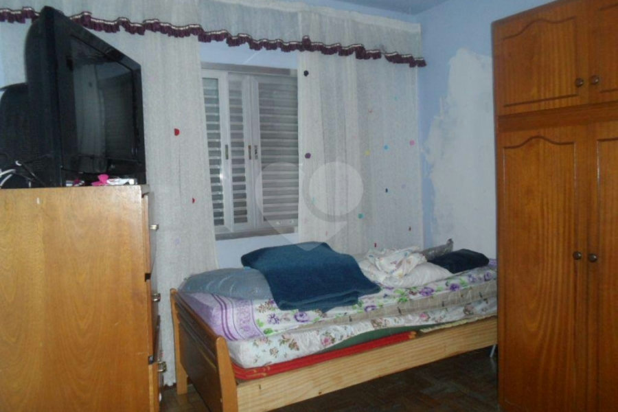 Sobrado à venda com 3 quartos, sendo 1 suíte, em Tremembé, São Paulo, SP