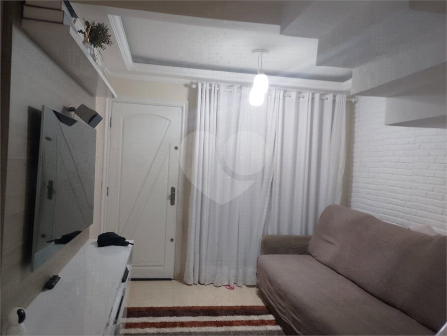 Sobrado à venda com 3 quartos, sendo 2 suítes, em Vila Dom Pedro I, São Paulo, SP