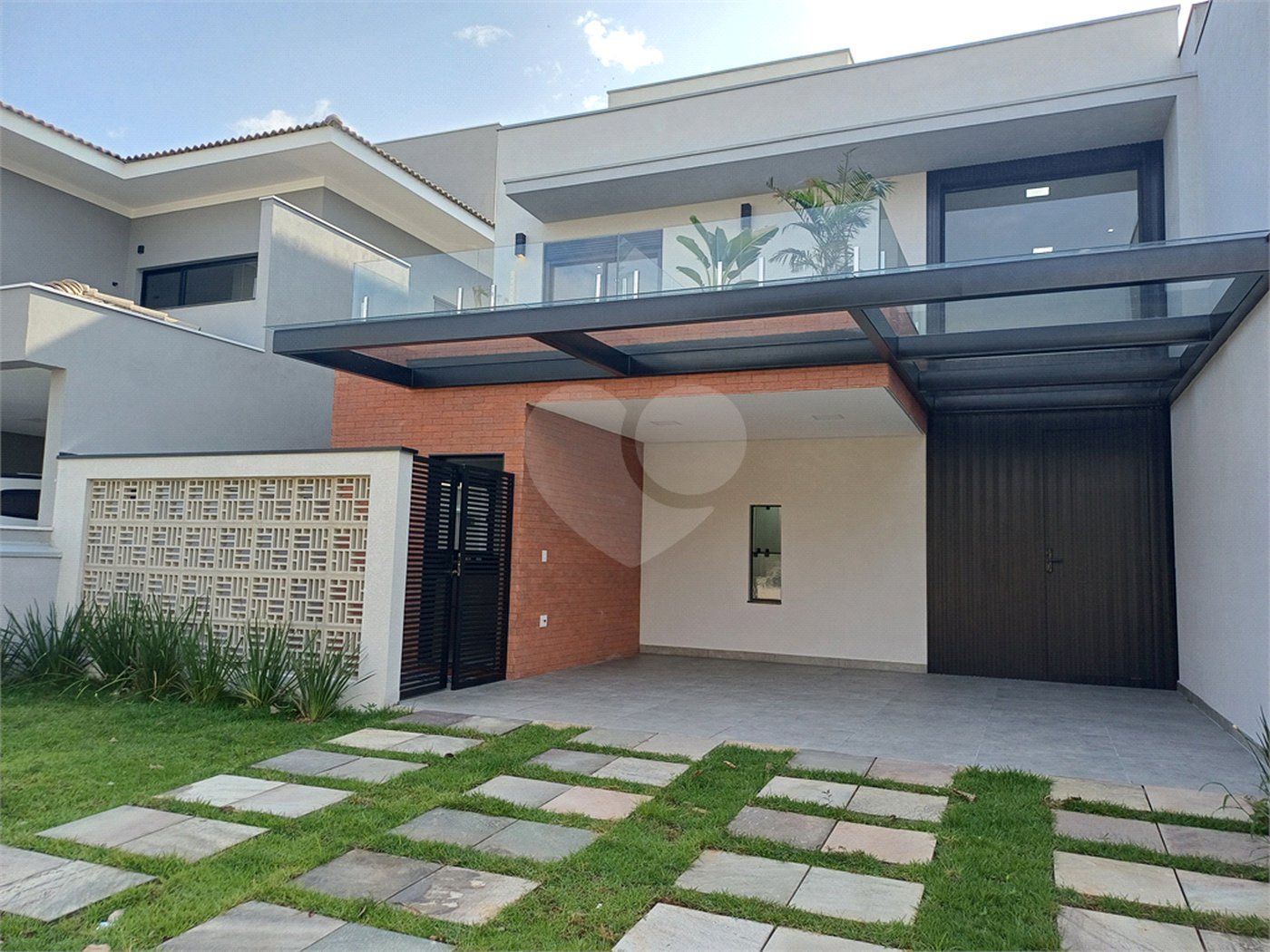 Casa à venda com 3 suítes no condomínio Residencial Villa Olympia, Sorocaba - SP