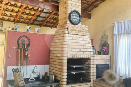 Casa à venda com 4 quartos, sendo 2 suítes, no condomínio Jardim do Ribeirão 2, Itupeva - SP