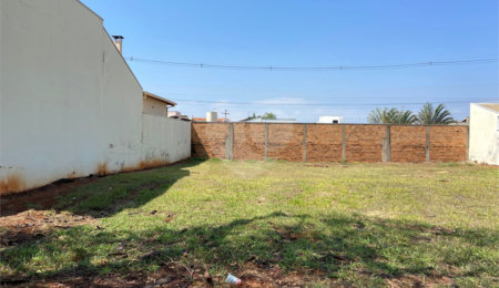 Terreno à venda no condomínio Jardim dos Flamboyant, Araraquara - SP