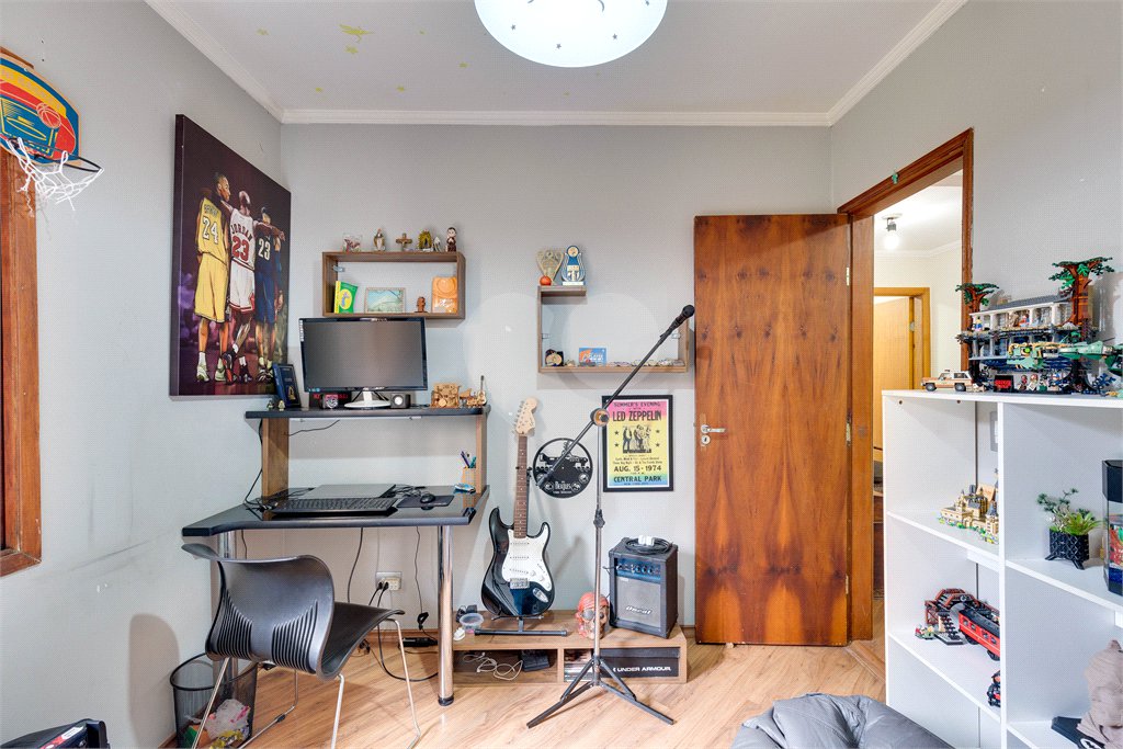 Sobrado à venda com 3 quartos, sendo 1 suíte, em Vila Mascote, São Paulo, SP