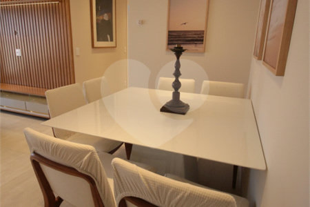 Apartamento à venda com 2 suítes em Mirandópolis, São Paulo, SP