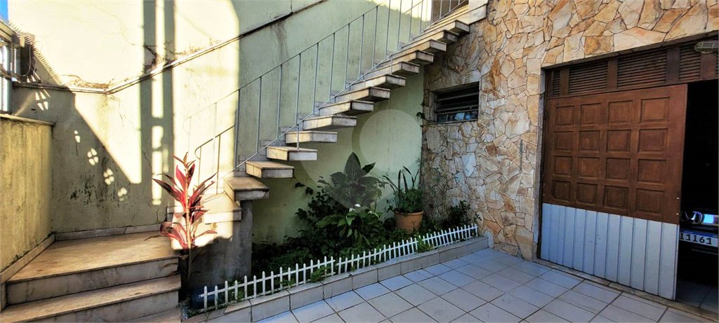 Sobrado à venda com 3 quartos, sendo 1 suíte, em Vila Dom Pedro Ii, São Paulo, SP