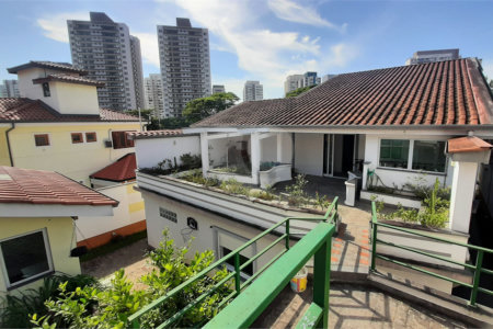 Casa à venda com 4 quartos, sendo 2 suítes, em Jardim Prudência, São Paulo, SP