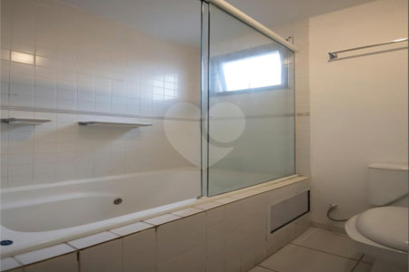 Apartamento à venda ou para alugar com 1 quarto em Brooklin Paulista, São Paulo, SP