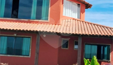 Casa à venda com 5 quartos, sendo 2 suítes,  em Long Beach (tamoios), Cabo Frio, RJ