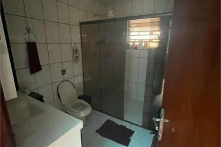 Sobrado à venda com 4 quartos, sendo 1 suíte,  em Jardim Catanduva, São Paulo, SP