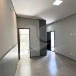 Casa Térrea à venda com 3 quartos, sendo 1 suíte, em Jardim Bom Sucesso, Indaiatuba, SP