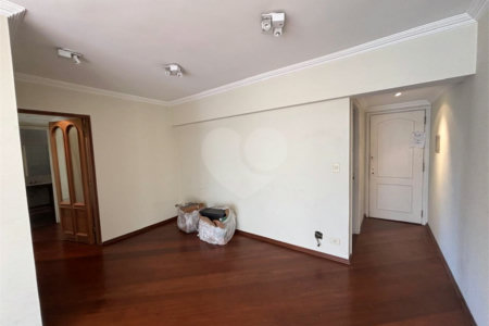 Apartamento à venda com 2 quartos em Vila Olímpia, São Paulo, SP