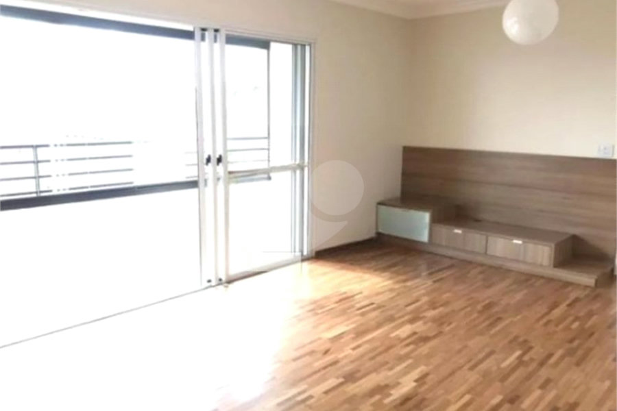 Apartamento à venda com 3 quartos, sendo 2 suítes, em Santana, São Paulo, SP
