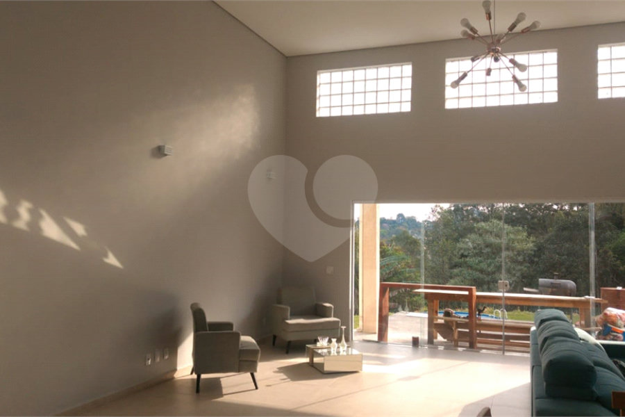Casa à venda com 3 suítes no condomínio Alpes de Mairiporã, Mairiporã - SP