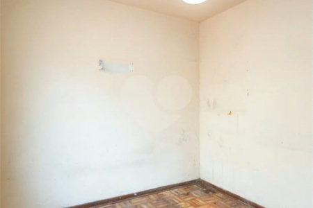 Casa com 150m², 4 quartos, 3 vagas, disponível para locação na Vila Clementino