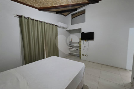 Casa à venda com 3 suítes em José Gonçalves, Armação dos Búzios, RJ