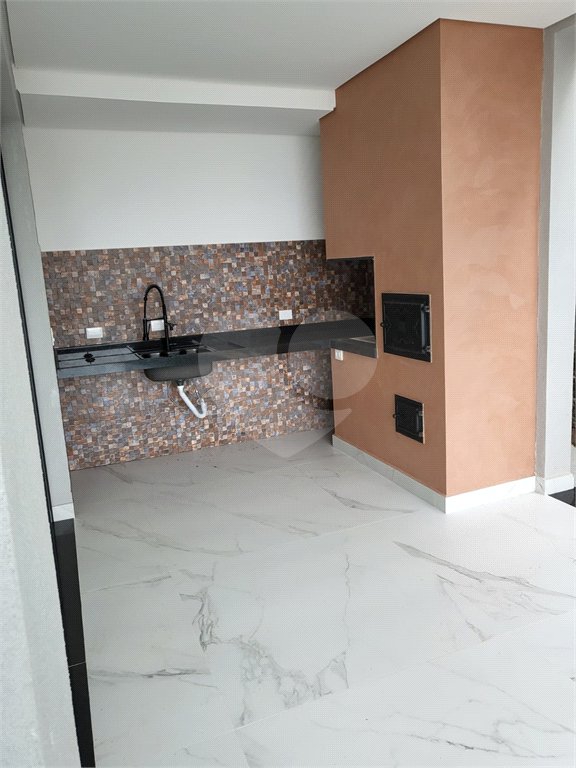 Casa à venda com 3 suítes no condomínio Hills, Arujá - SP