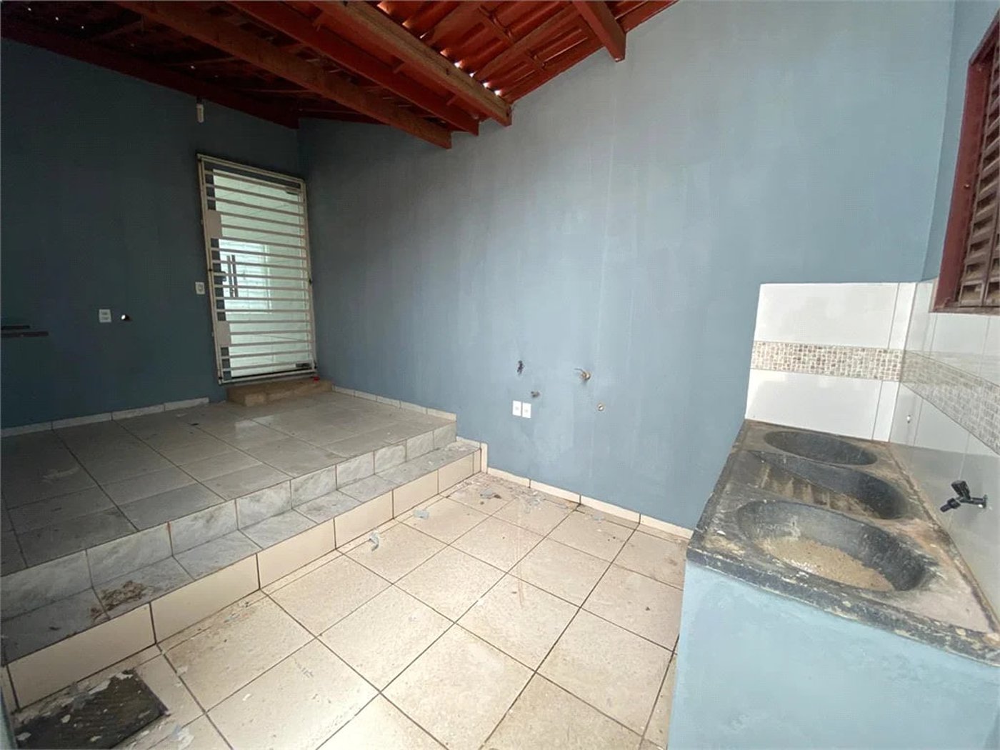 Aluga-se casa no bairro Catumbi em Balsas, Maranhão