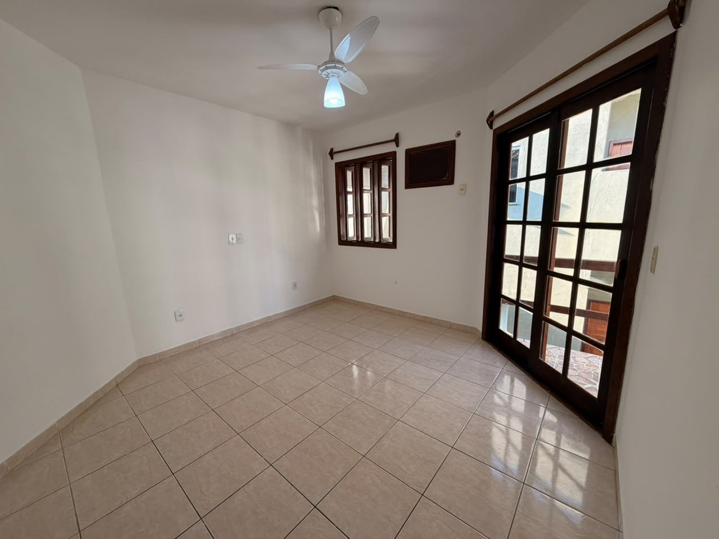 Apartamento com 3 quartos, sendo 1 suíte, Paraíso dos Pataxós, Porto Seguro - BA