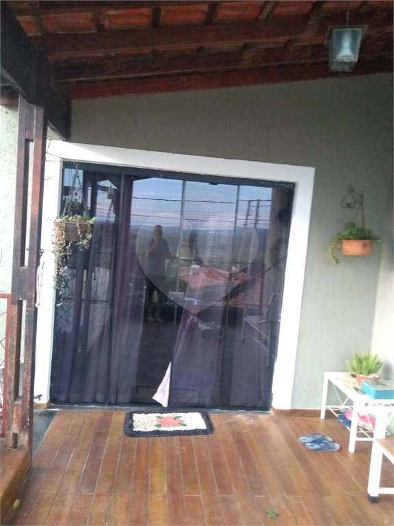 Casa à venda com 2 quartos, sendo 1 suíte,  em Jardim São Matheus, Votorantim, SP