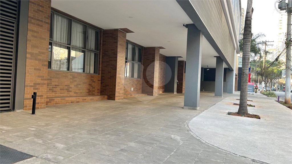 Apartamento à venda com 2 quartos em Moema, São Paulo, SP