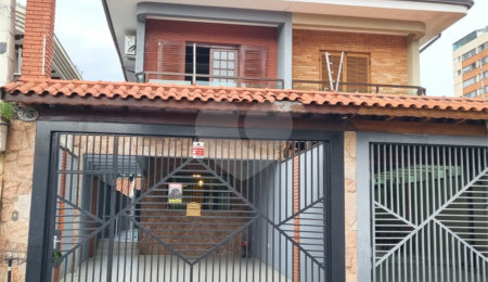 Sobrado à venda com 4 quartos, sendo 2 suítes, em Vila Barreto, São Paulo, SP