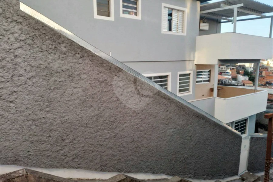 Sobrado à venda com 5 quartos em Tremembé, São Paulo, SP