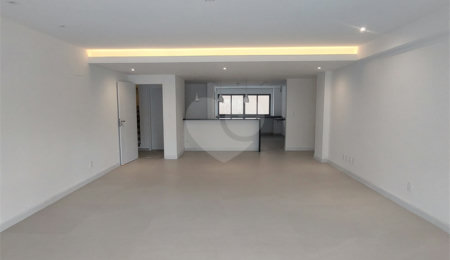 Apartamento à venda com 4 quartos, sendo 2 suítes,  em Recreio dos Bandeirantes, Rio de Janeiro, RJ