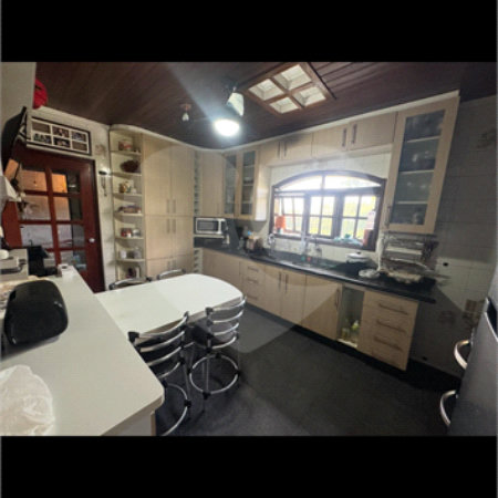 Casa à venda ou para alugar com 3 suítes em Jardim Lago Azul, Louveira, SP