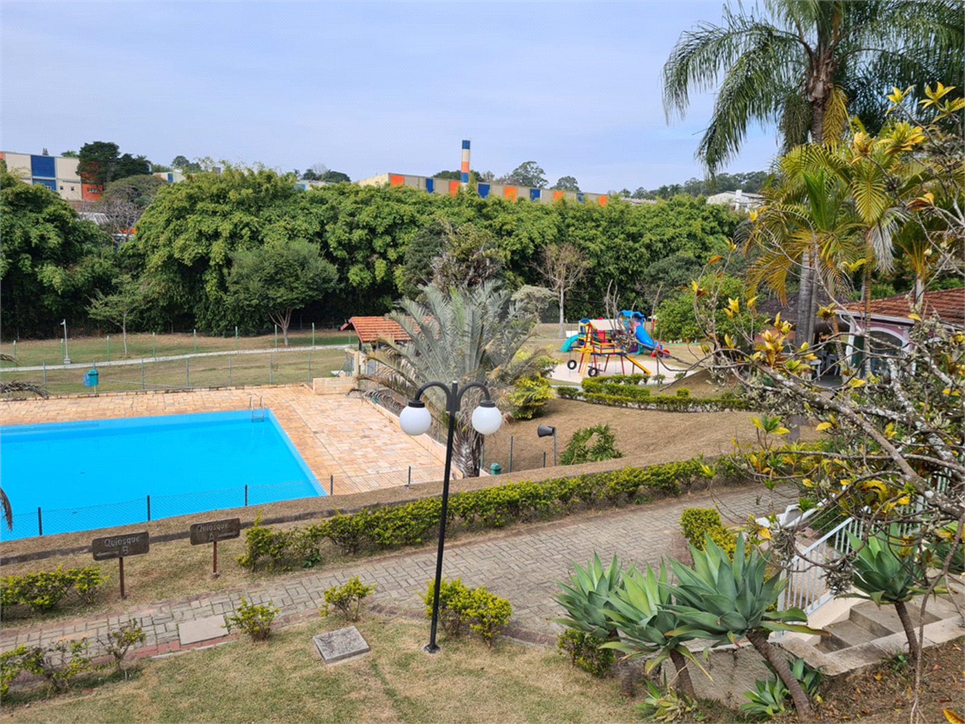 Casa à venda com 3 suítes no condomínio Vinhas da Vista Alegre - Lado Sede, Vinhedo - SP