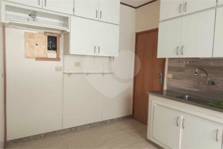 Apartamento à venda com 3 quartos, sendo 1 suíte, em Copacabana, Rio de Janeiro, RJ
