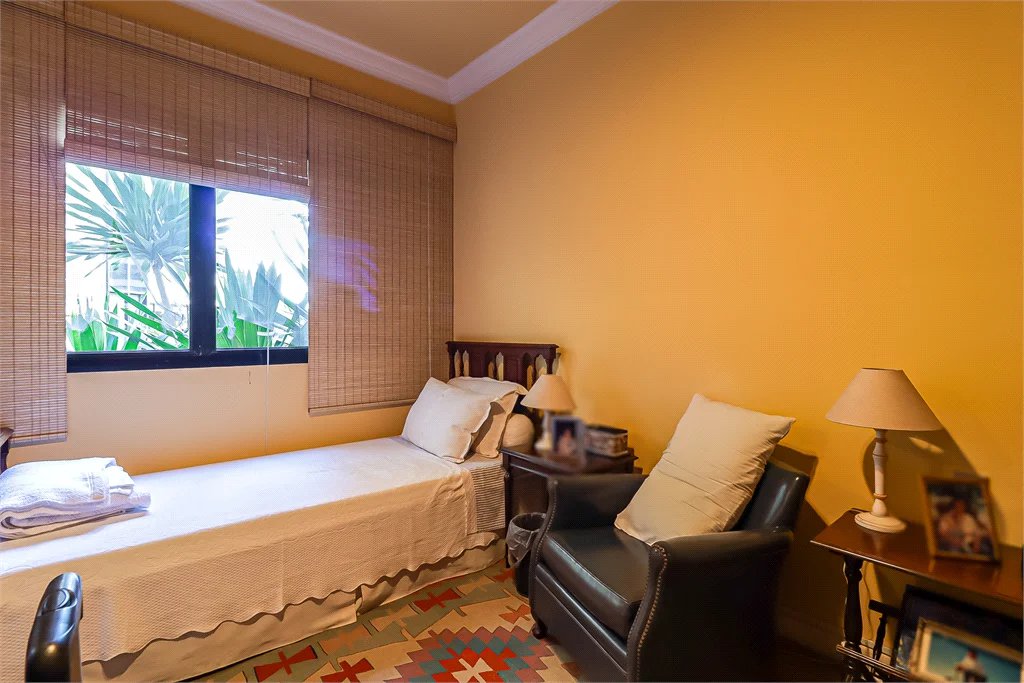 Apartamento à venda ou para alugar com 4 suítes em Jardim Vitória Régia, São Paulo, SP
