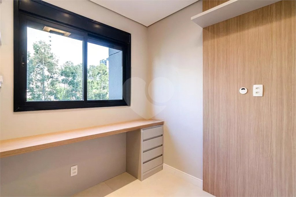 Apartamento à venda com 2 quartos, sendo 1 suíte, em Pinheiros, São Paulo, SP