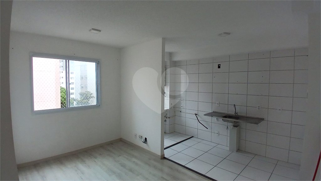 Apartamento á venda - Parque Bristol