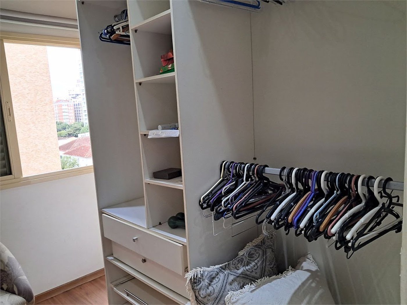 Apartamento Residencial à venda, Gonzaga, Santos - AP0761.
