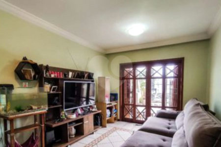 Casa à venda com 3 quartos, sendo 1 suíte,  em Vila Morse, São Paulo, SP