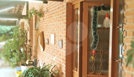 Casa à venda com 3 quartos, sendo 1 suíte,  no condomínio Acmti - Colinas do Mosteiro, Terras de Itaici e Recanto dos Pássaros, Indaiatuba - SP